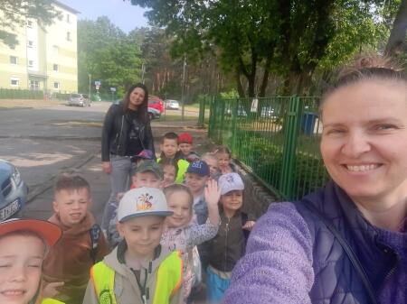 KICIA KOCIA WYJŚCIE DO KINA J i A i MARYNARZY