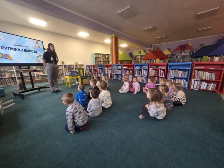 Lekcja muzyczna w Bibliotece Miejskiej w Goleniowie