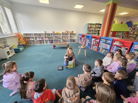 Biblioteczna lekcja robotyczna